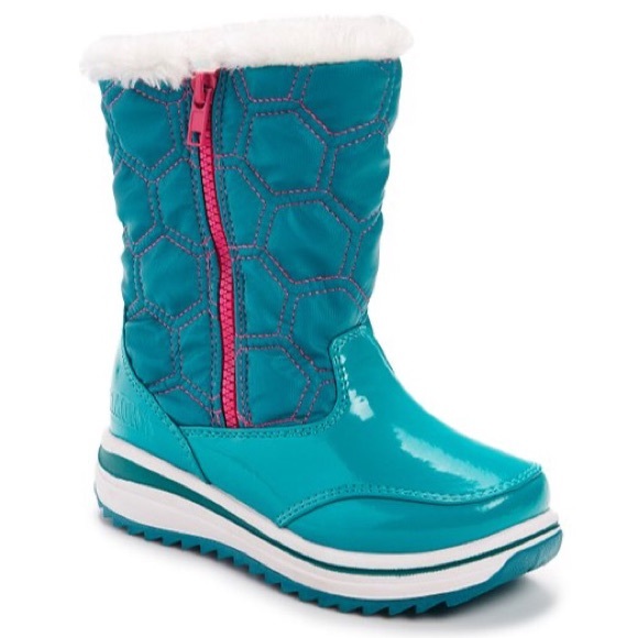 turquoise winter boots